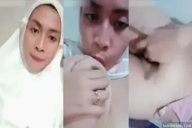 Ukhti Binal Mukena Terbuka Memek Basah